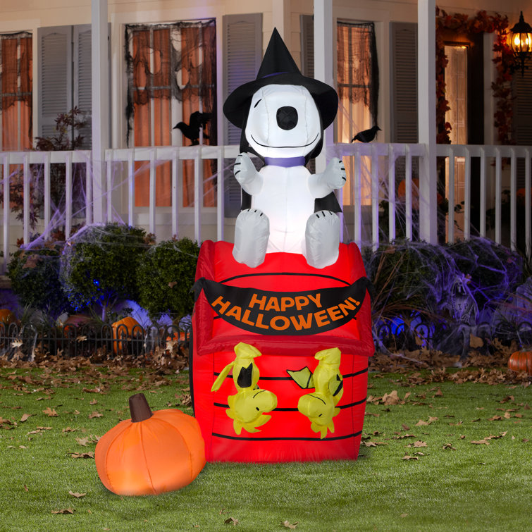 Gemmy Industries Snoopy Halloween Inflatable Wayfair